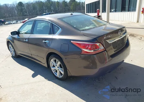2013 Nissan Altima 2.5 Sv z USA, uszkodzony, nr VIN 1N4AL3AP4DC133847